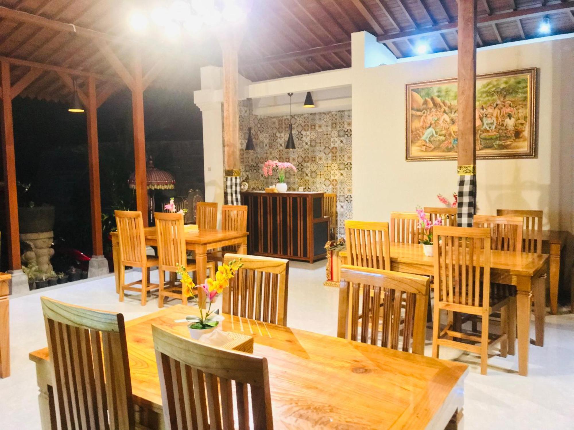 Londo House Hotel Убуд Екстериор снимка